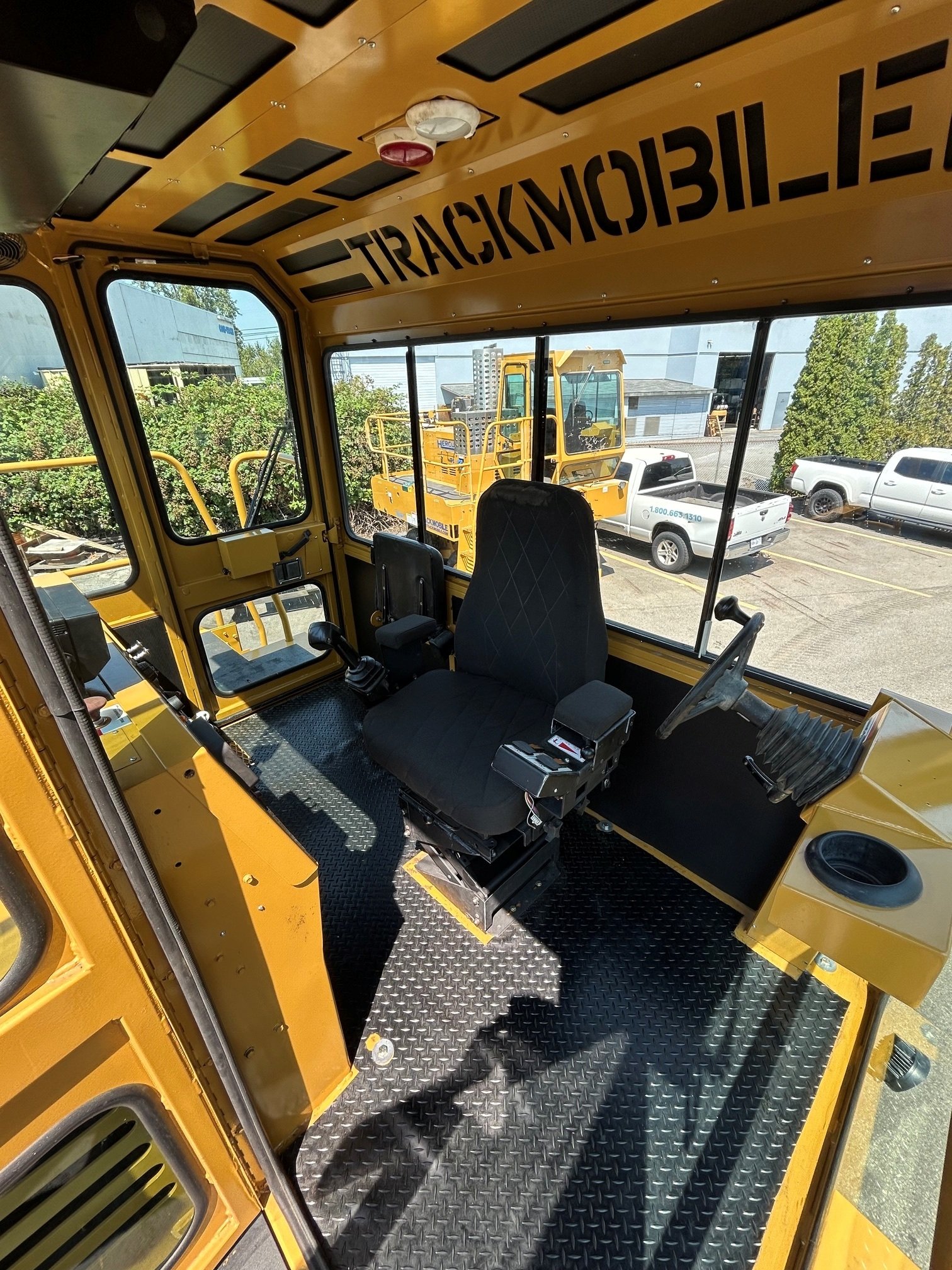 C6716 - Inside Cab